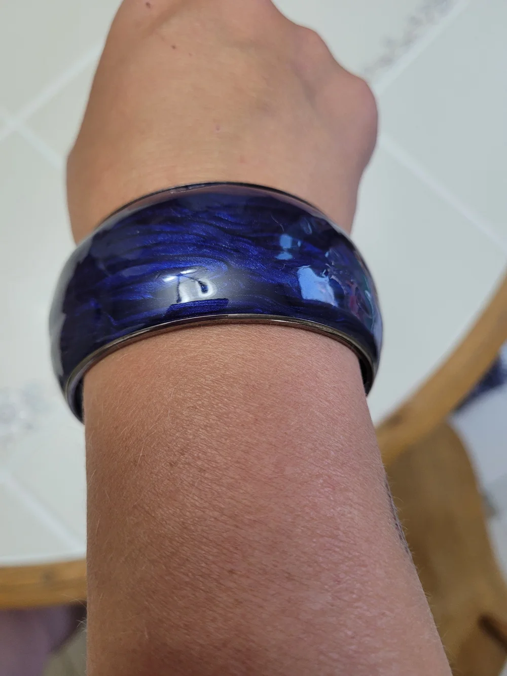 Blue Resin Wide Bangle Bracelet - Fashionable Wearable